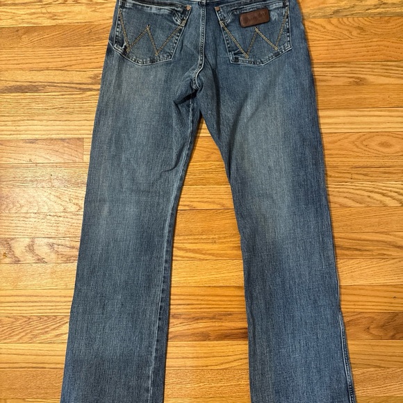 Wrangler Retro Relaxed Boot Cut Men’s Jeans Size 30x34 - Picture 4 of 7